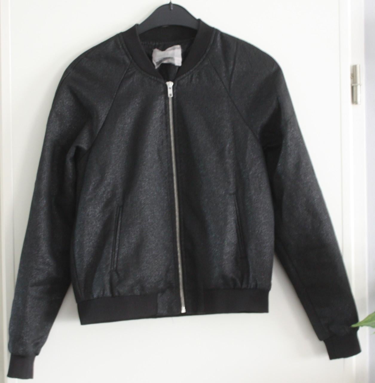 Zwart glitter jasje maat 34