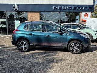 Peugeot 2008 1.2 puretech 110pk s&s urban cross