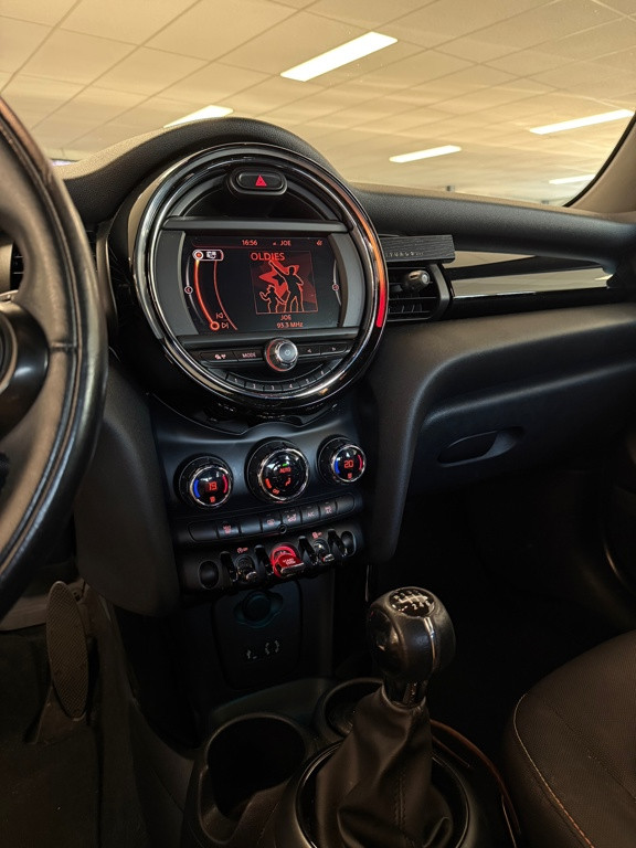 Mini One mini 1.2 business