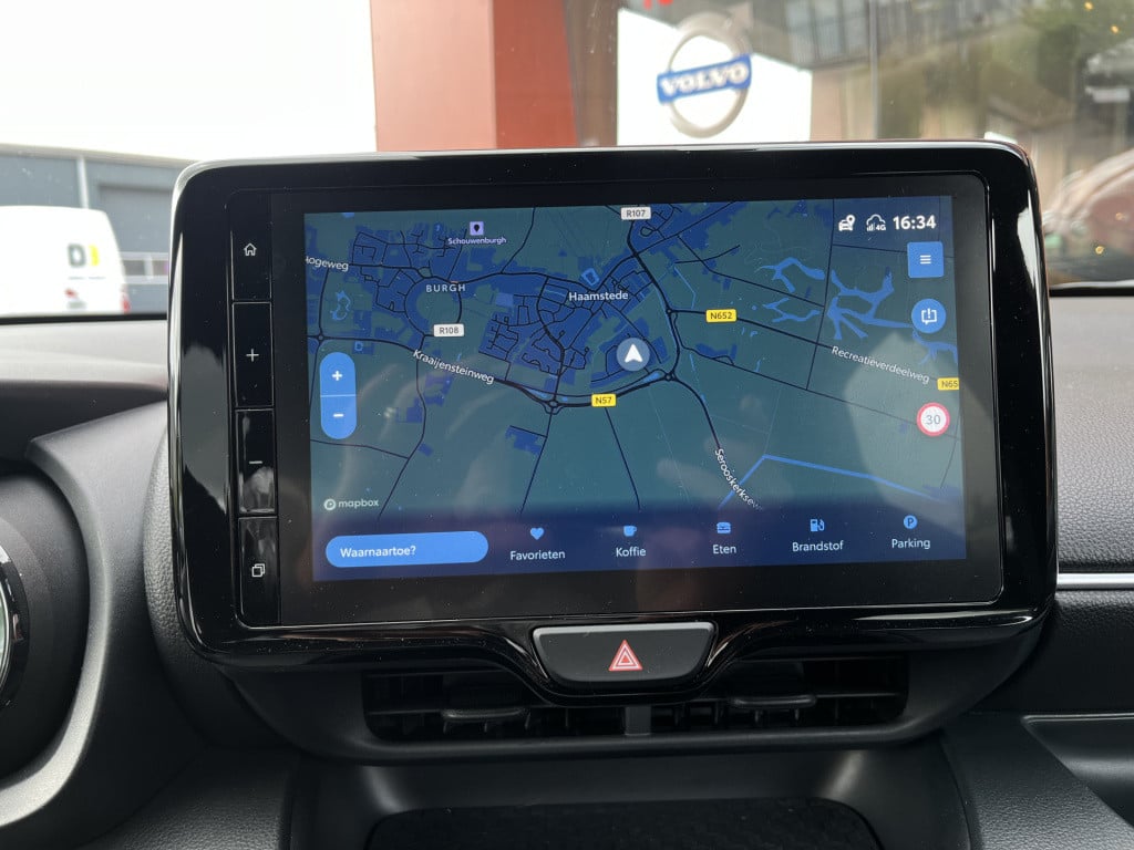 Toyota Yaris 1.5 hybrid executive | carplay | navi | stoelverw. | acc