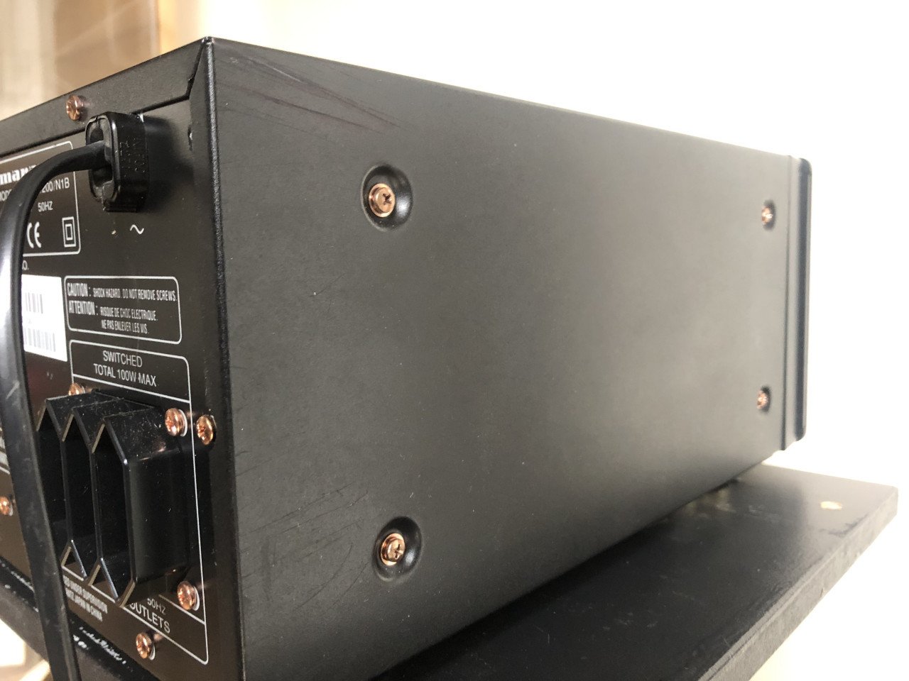Versterker Marantz PM 7200.