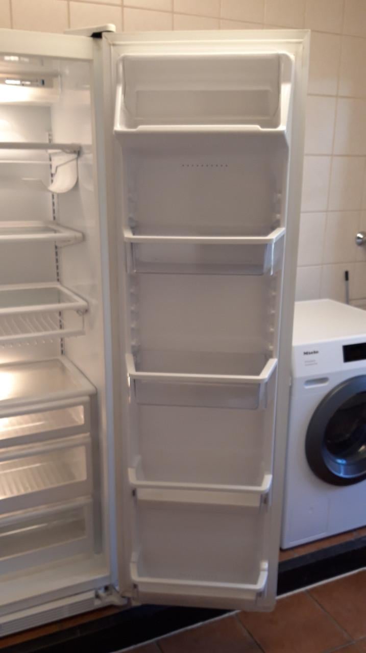 MOET WEG - Een 100% perfect goedwerkende USA koel-Vrieskast