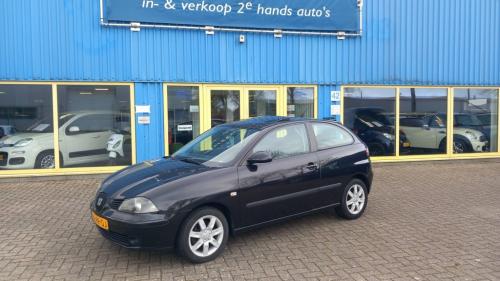Seat Ibiza 1.4 16v Sensation 3deurs bj:2005 airco lm-velgen apk 2027