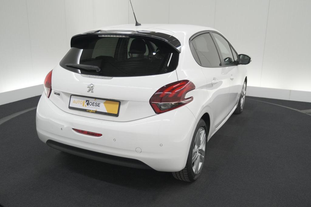 Peugeot 208 puretech 82 signature | parkeersensoren | apple carplay | navig