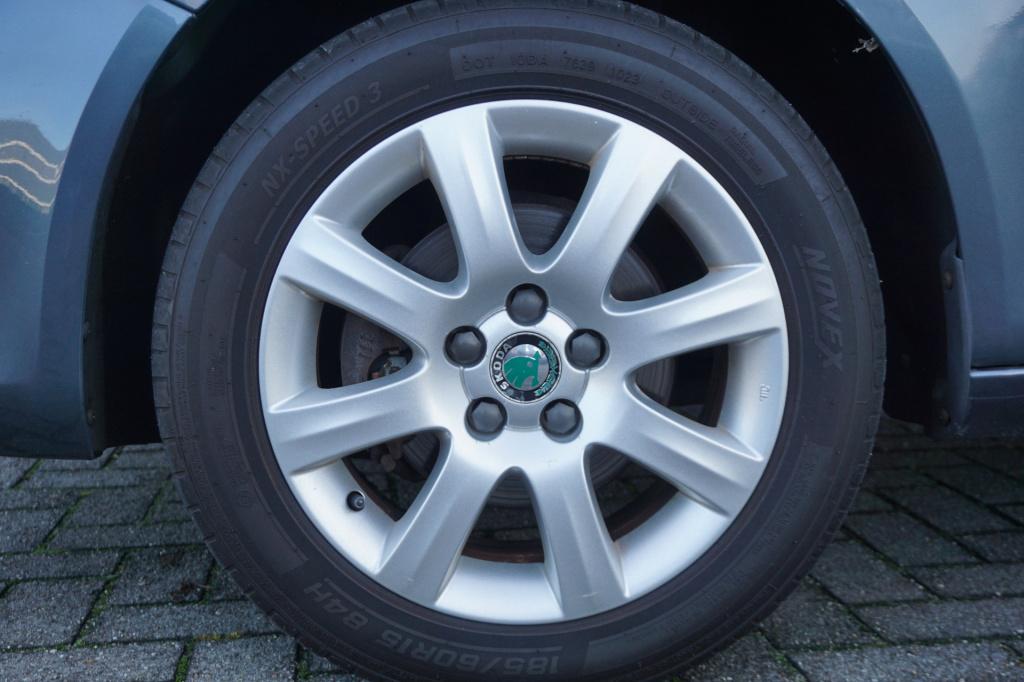 Skoda Fabia combi 1.2 tsi style airco / cruise / elektr. ramen / lm velgen