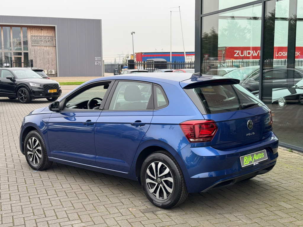 Volkswagen Polo 1.0 tsi highline * virtual cockpit * keyless * camera