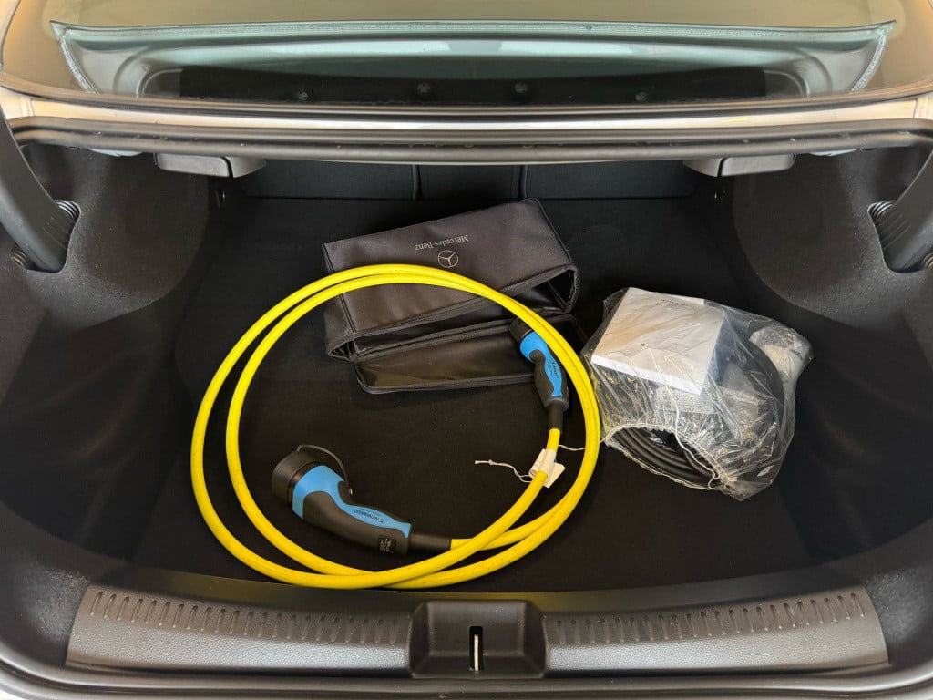 Mercedes-Benz Cla 250 e business solution