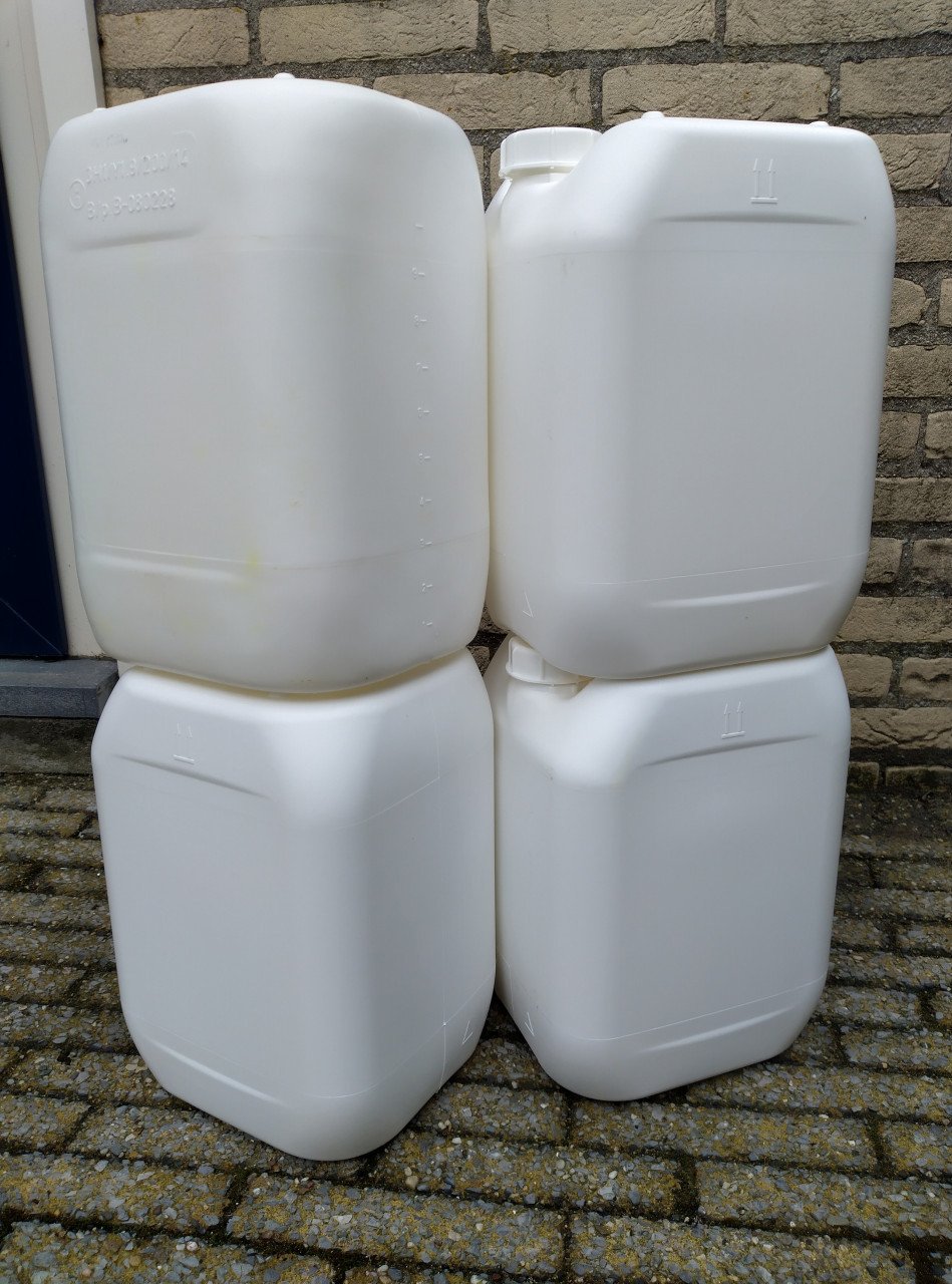 Jerrycans  10 Ltr