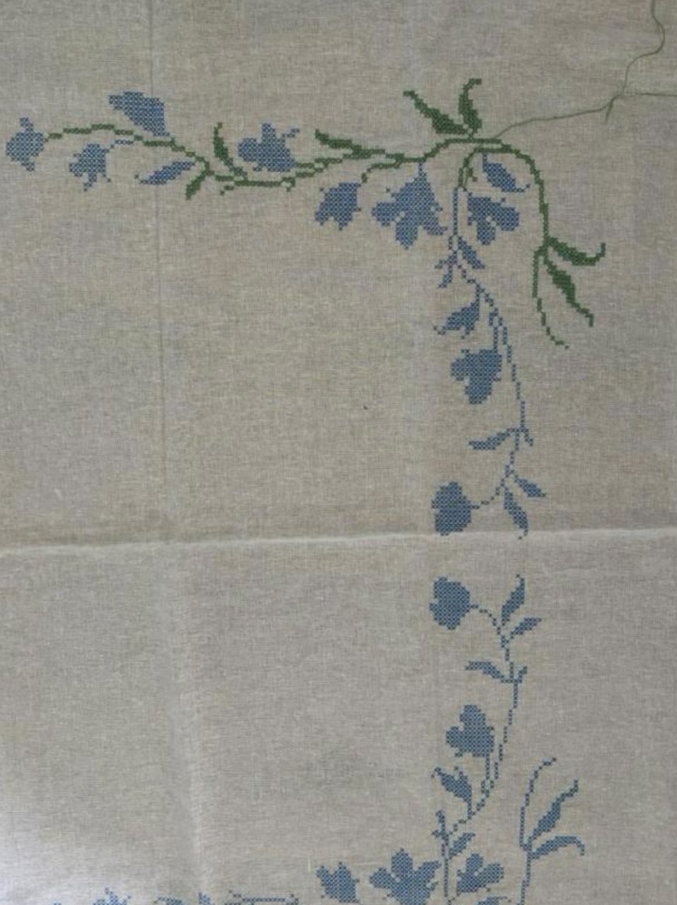 TAFELKLEED OM TE BORDUREN, 160 x 130