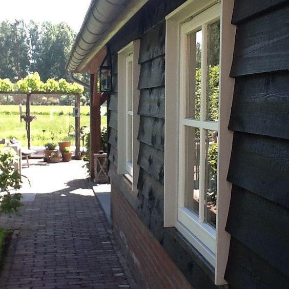 POTDEKSELPLANK ZWART 28X275 EN 22X200 VEEL VOORRAAD ** AANBIEDING **