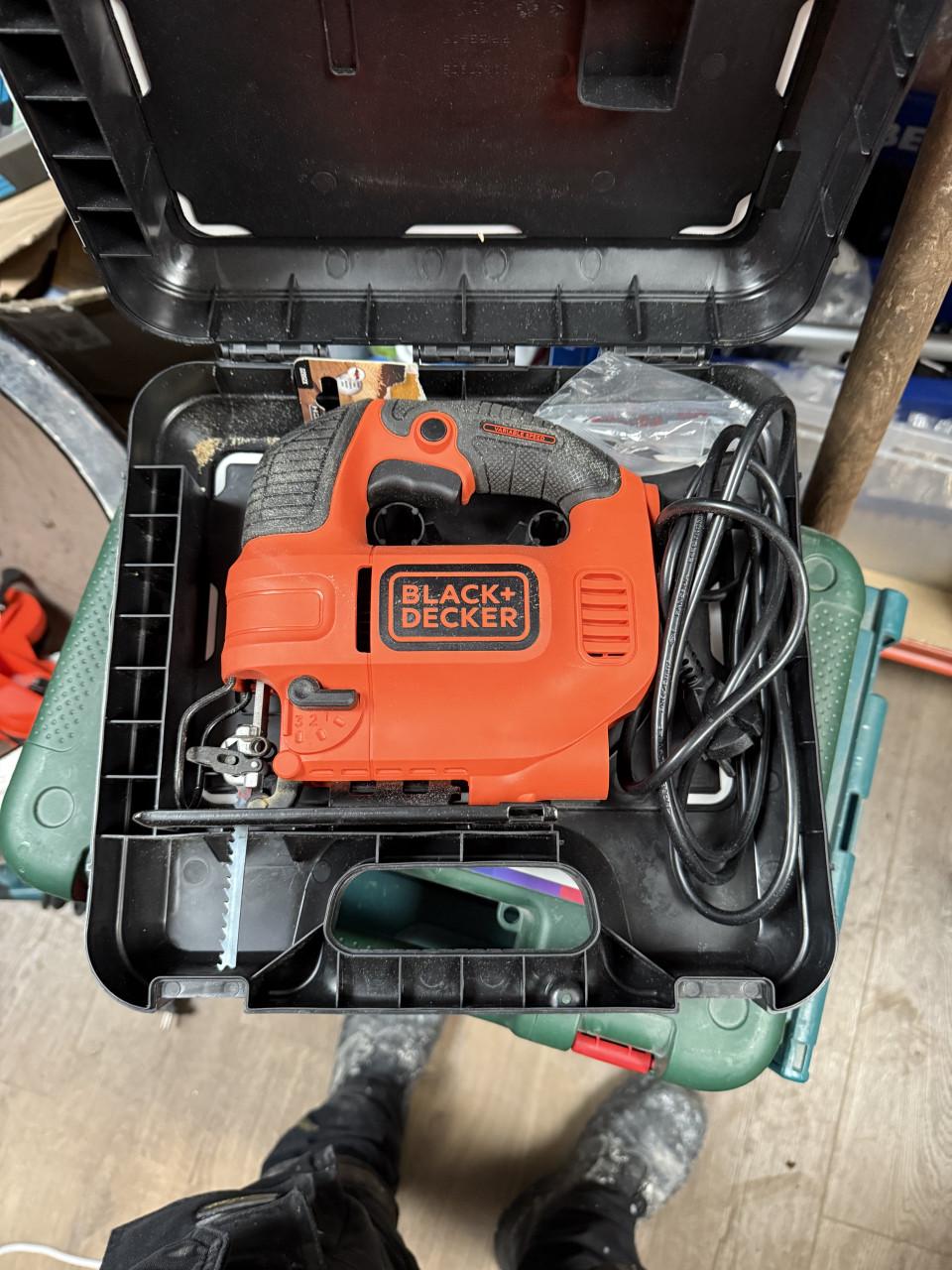 Veel gereedschap alles samen te koop