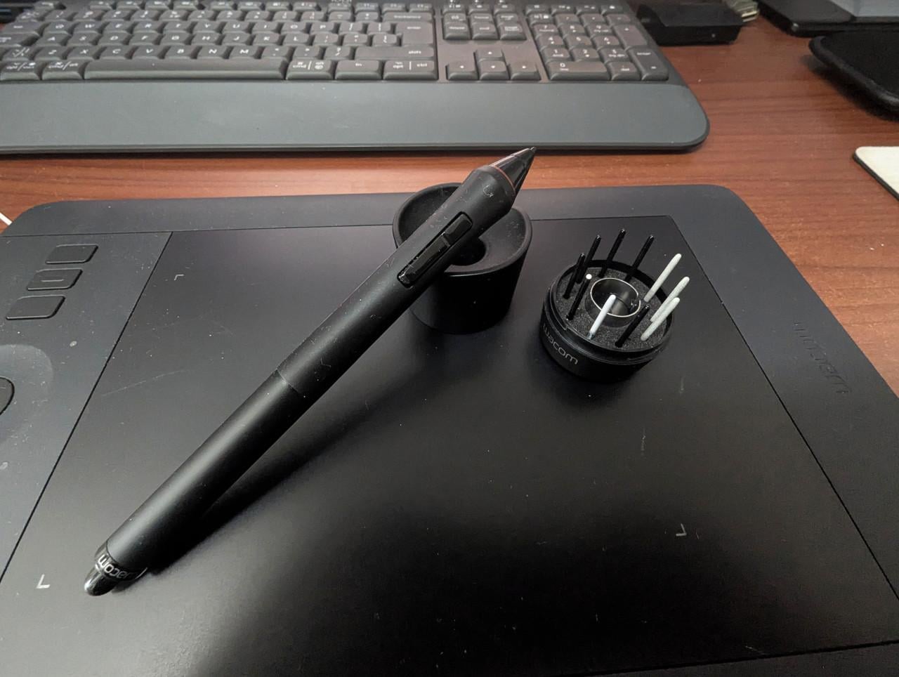 Wacom pen tablet