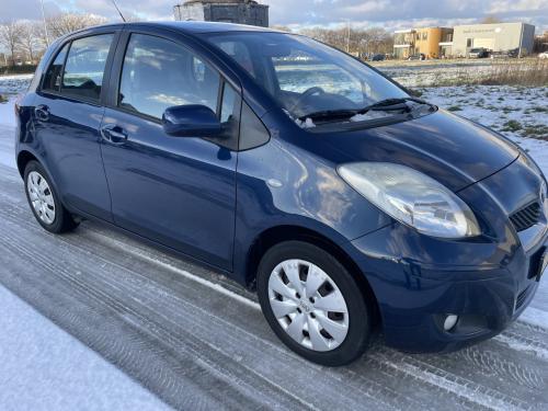 Toyota yaris 1.3 vvti aspiration 5 deurs