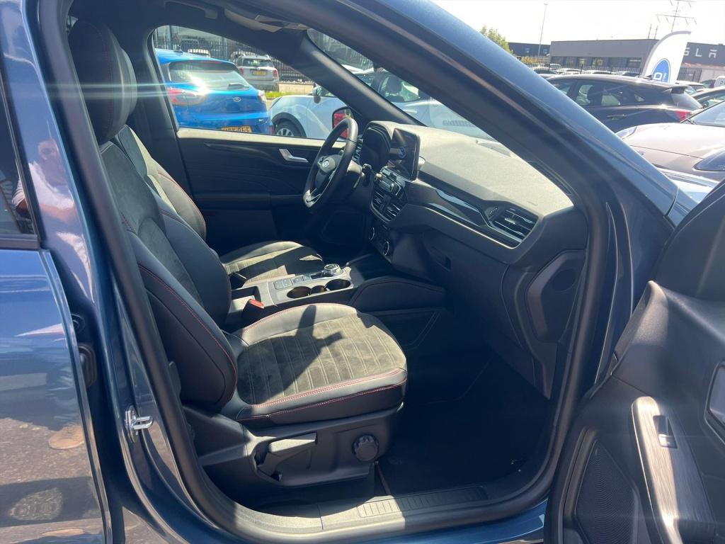 Ford Kuga 2.5 phev e-cvt 225pk st-line x , adaptive cc , carplay , voorruit