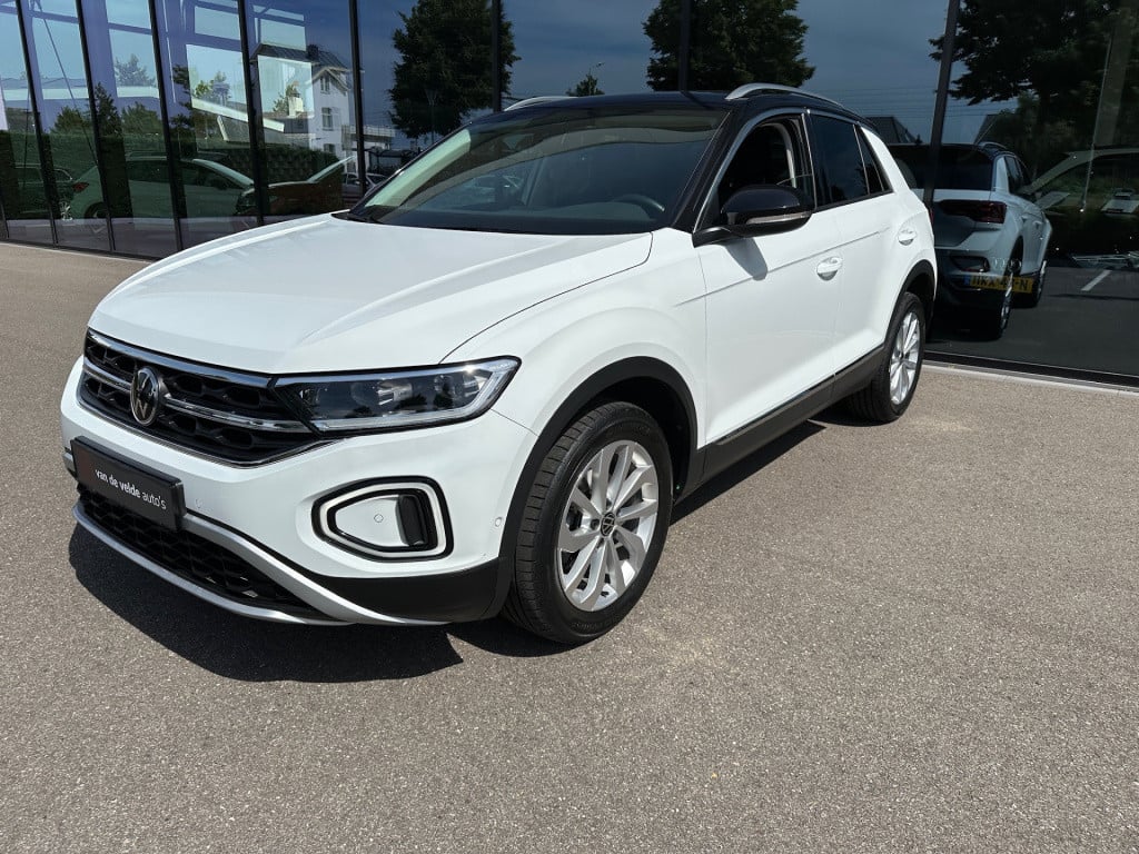 Volkswagen T-roc 1.5 tsi 150pk dsg style | camera | navi | adapt. cruise | 