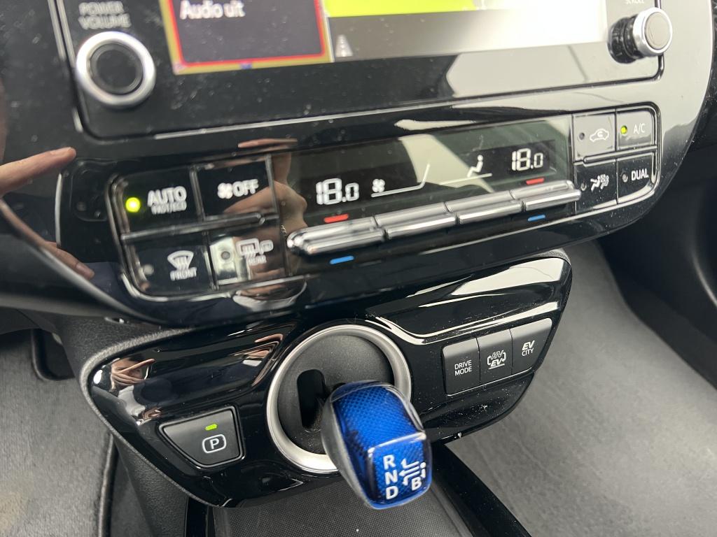 Toyota Prius 1.8 plug-in dynamic