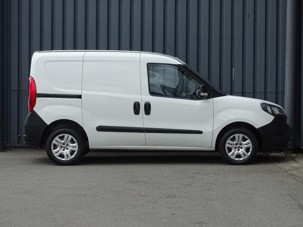 Fiat Doblo cargo 1.3 mj l1h1 actual | euro6 | airco | bluetooth | r-zijschu