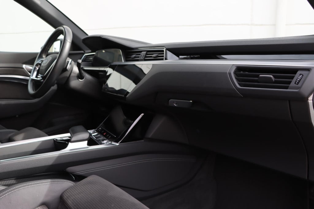 Audi E-tron sportback 50 quattro s edition 71 kwh