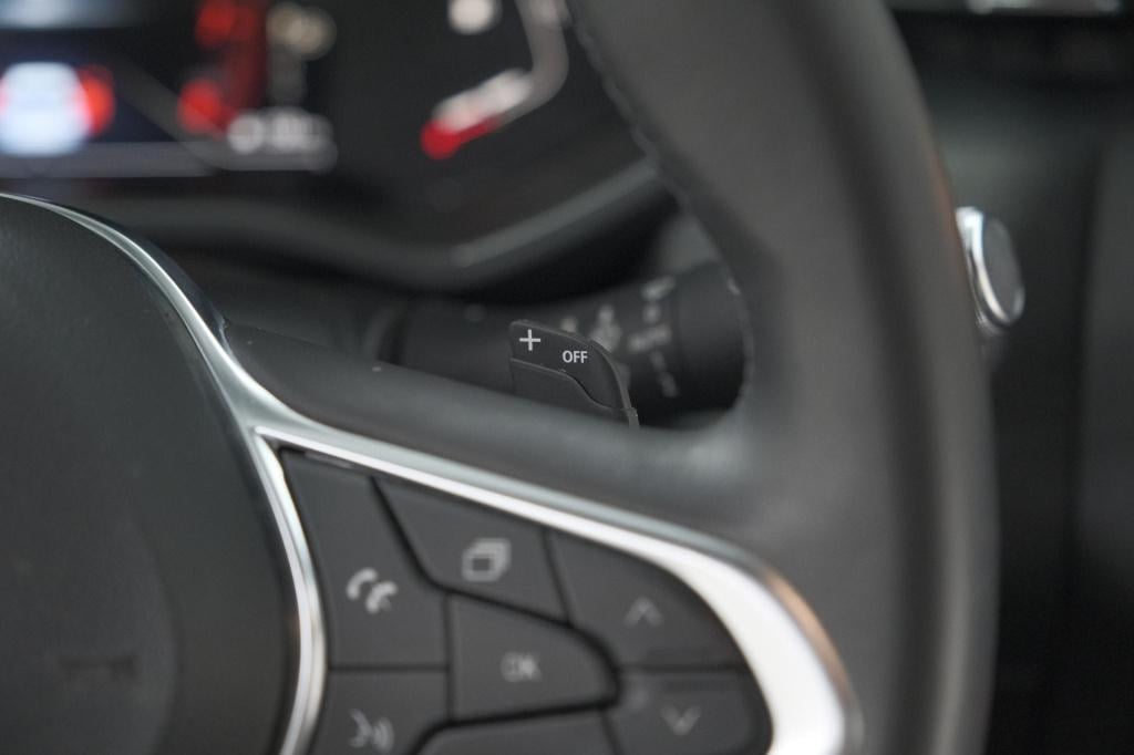 Renault Clio tce 130 edc intens | 360 camera | apple carplay | parkeersenso