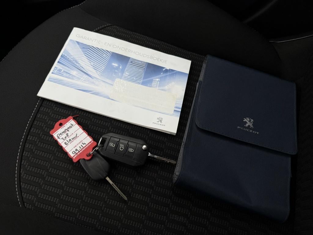 Peugeot 208 1.2 pt style