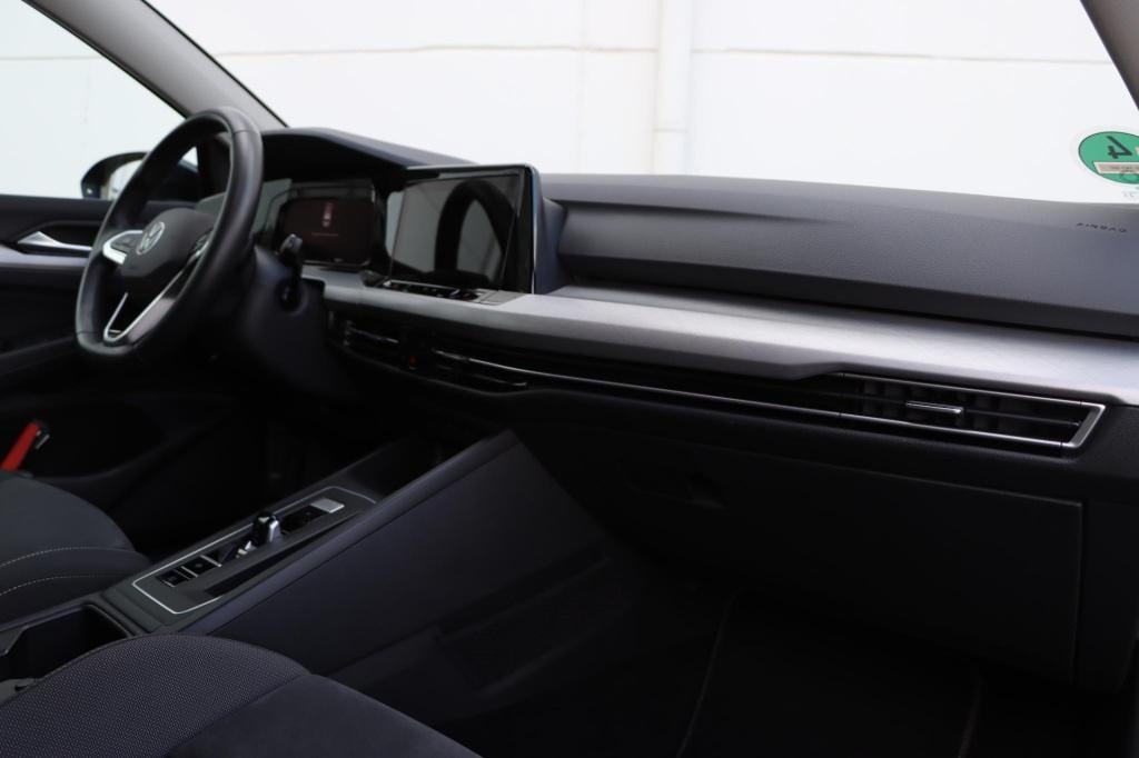 Volkswagen Golf variant 1.0 etsi life business 110pk dsg7