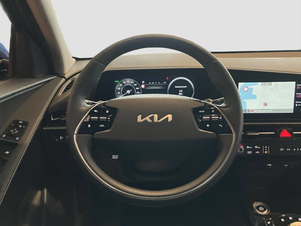 Kia Niro Ev air 64.8 kwh | nieuwe auto | snel rijden! | parkeercamera | nav