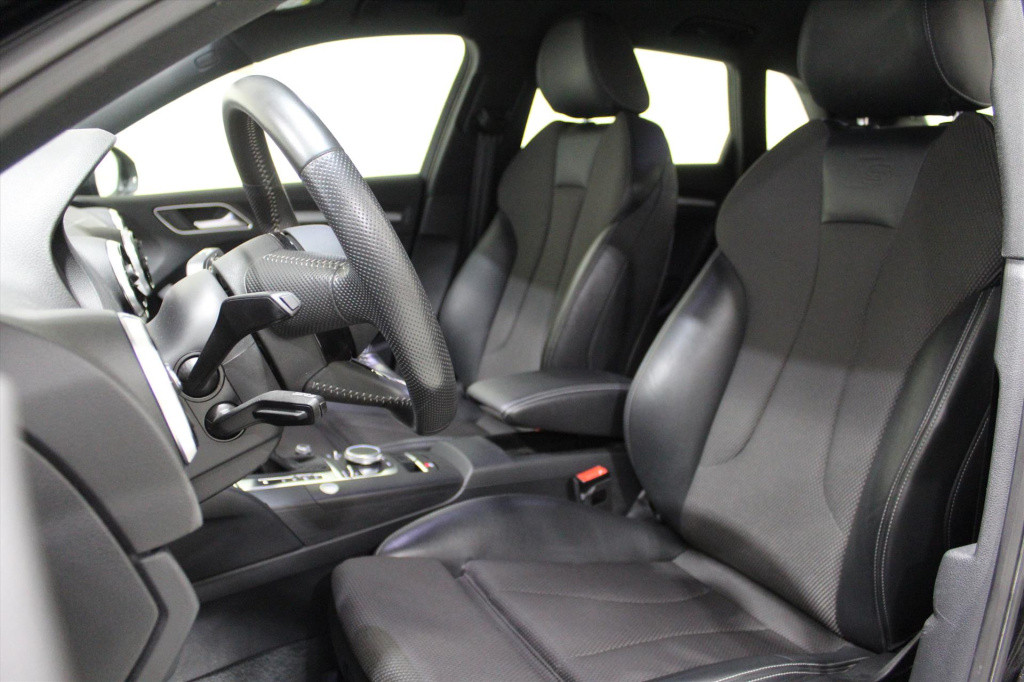 Audi A3 40 e-tron 204pk s tronic advance sport