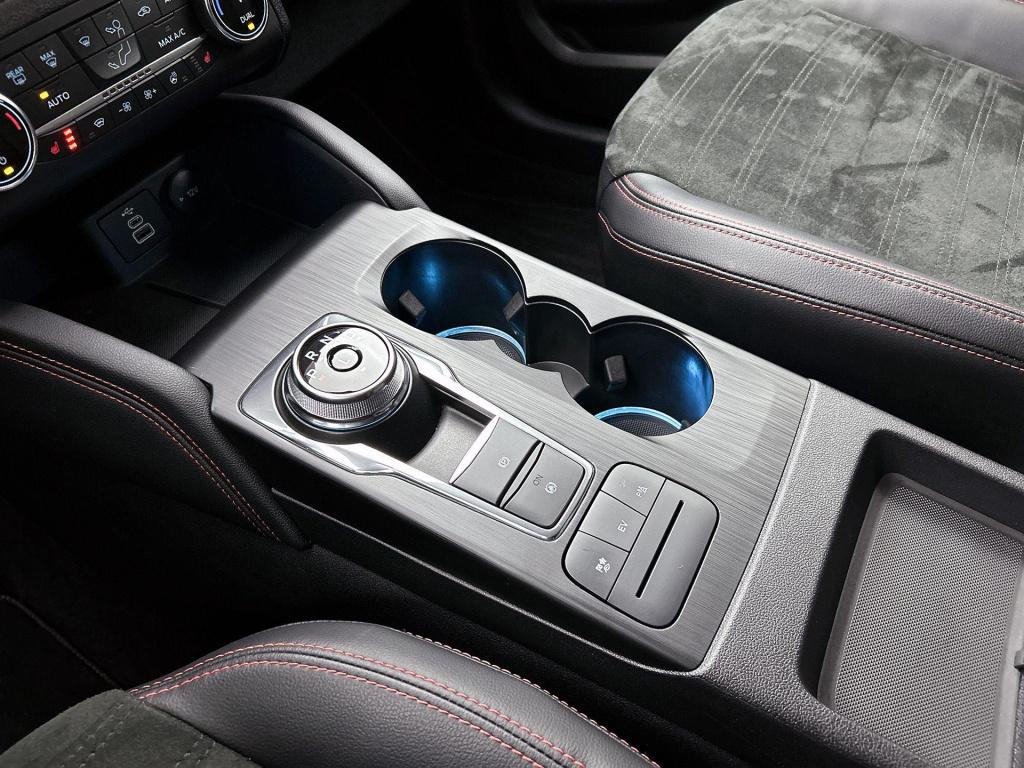 Ford Kuga 2.5 phev st-line x winter pack | apple carplay / android auto | b