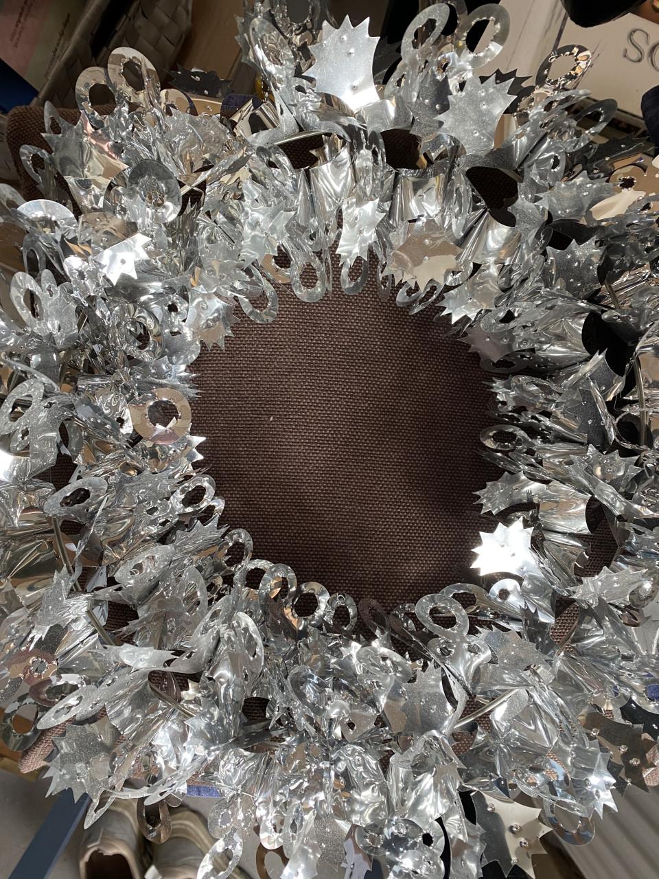 Kerstkrans zilver (van folie)