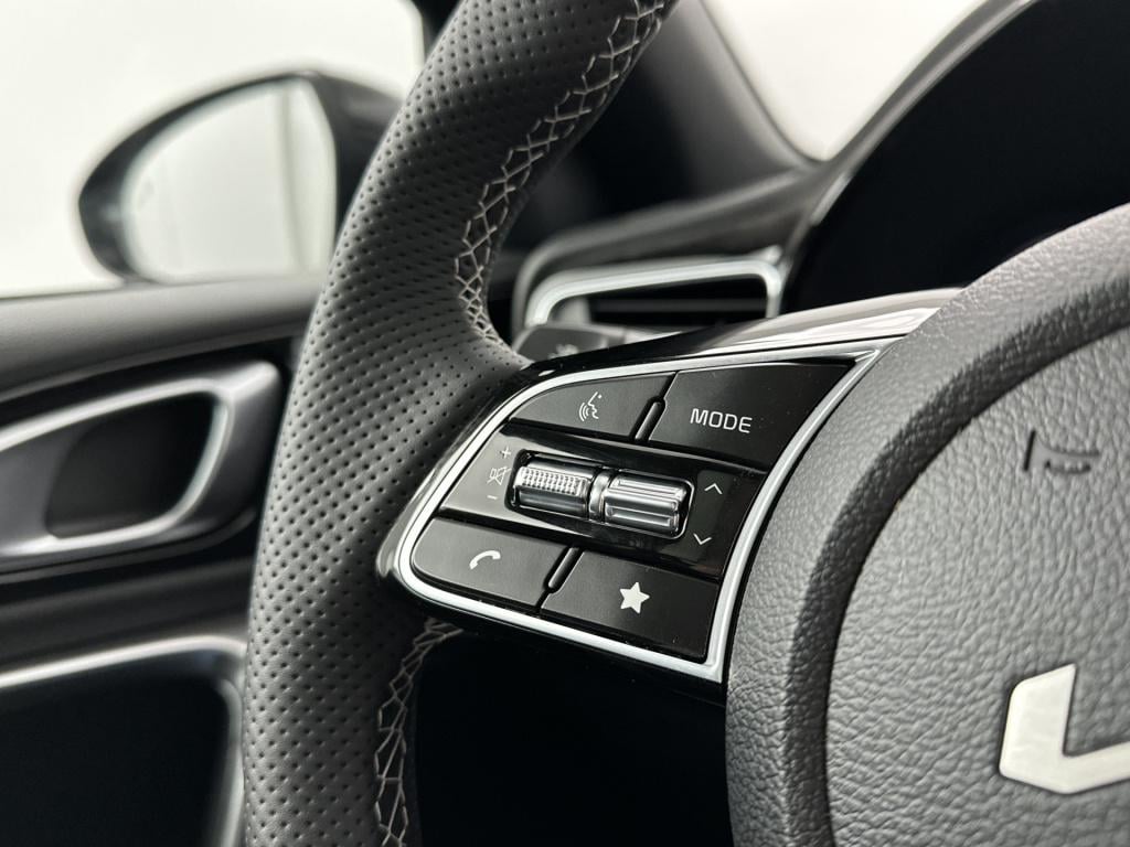 Kia Xceed 1.5 t-gdi gt-line | schuif- kanteldak | elecktrische kofferklep