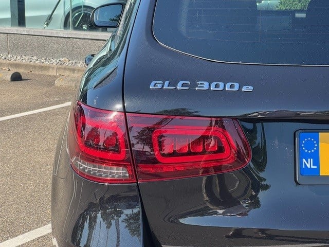 Mercedes-Benz Glc 300e 4matic business solution amg l panoramaschuifdak l t