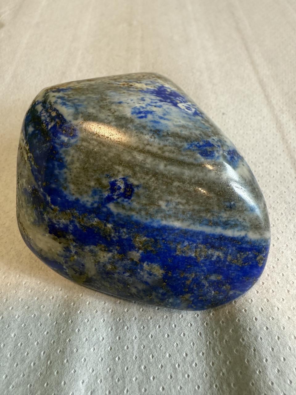 Mineralen: lapis lazuli