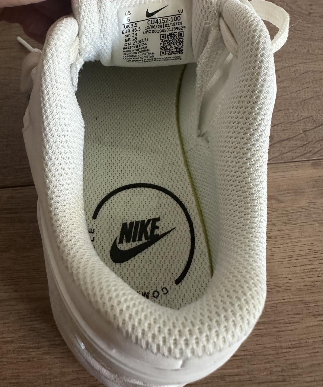 Nike Air wit ZGAN Maat 36,5