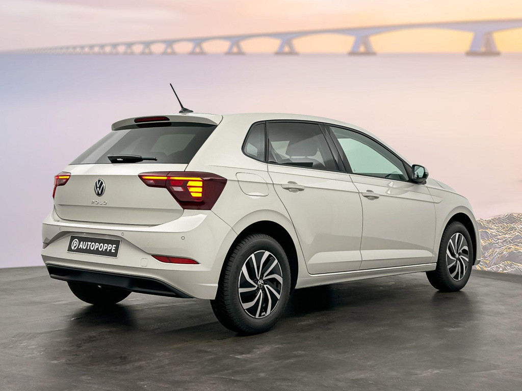 Volkswagen Polo life edition 1.0 70 kw / 95 pk tsi hatchback 7 ver