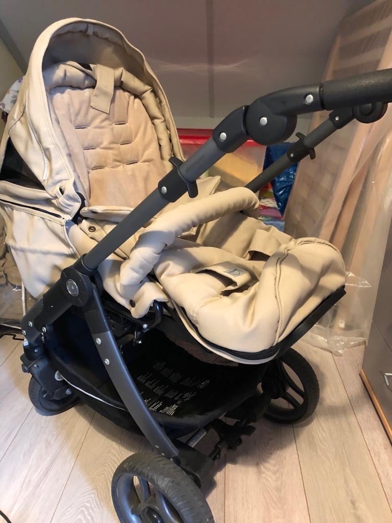 Kinderwagen met buggy, reiswieg, maxi cosi, verzorgingstas, parasolletje