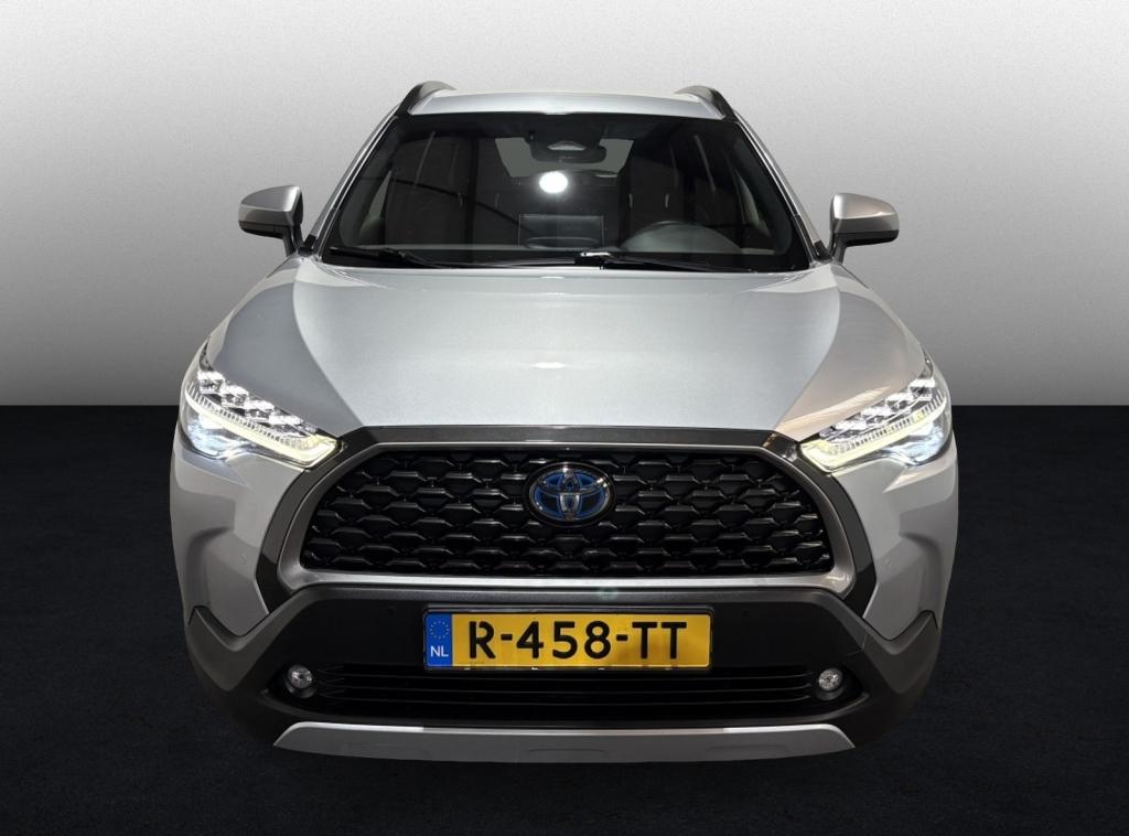Toyota Corolla Cross 2.0 hp hybrid first edition