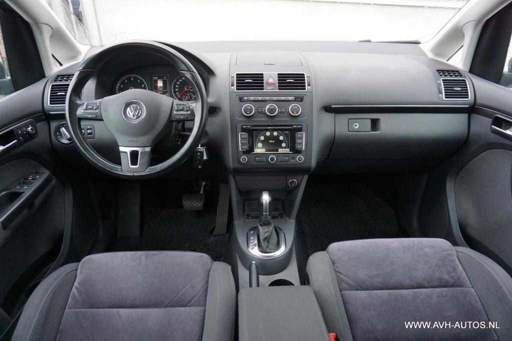 Volkswagen Touran 1.4 tsi highline automaat