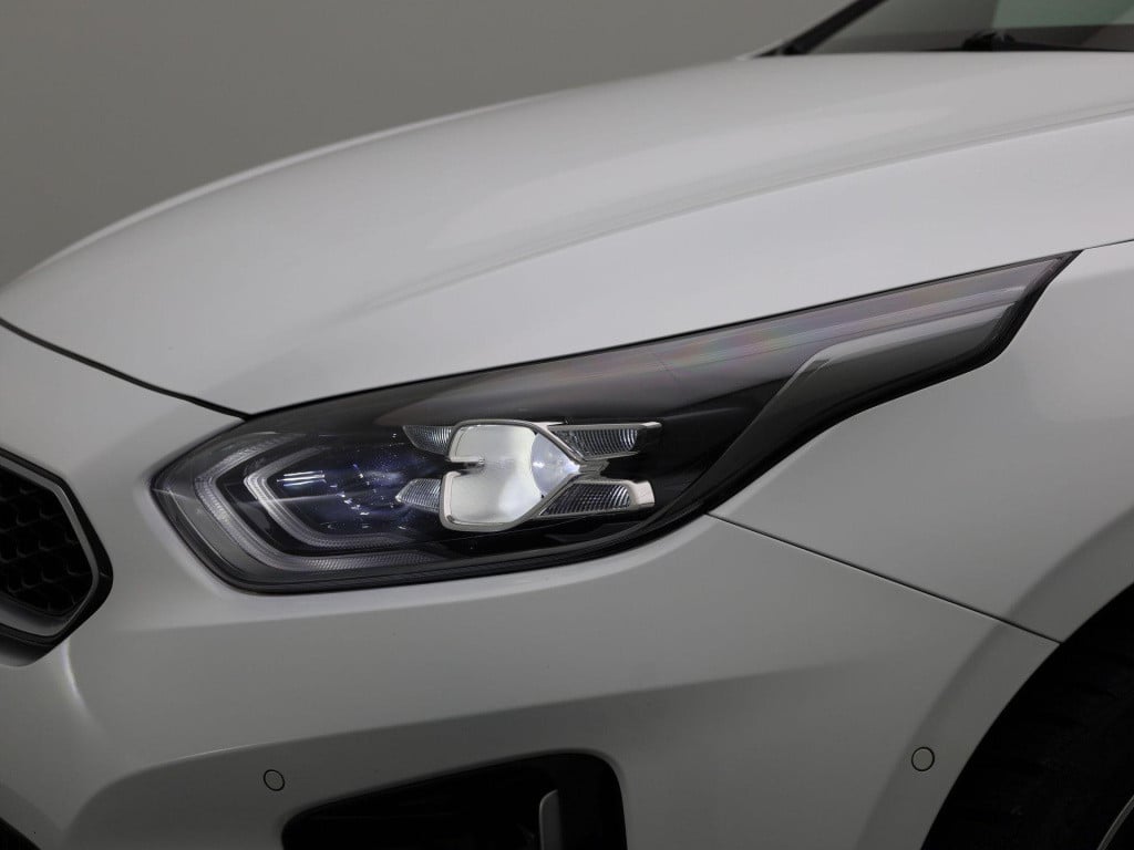Kia Ceed Sportswagon 1.5 t-gdi mhev gt-line edition | automaat | half-leder