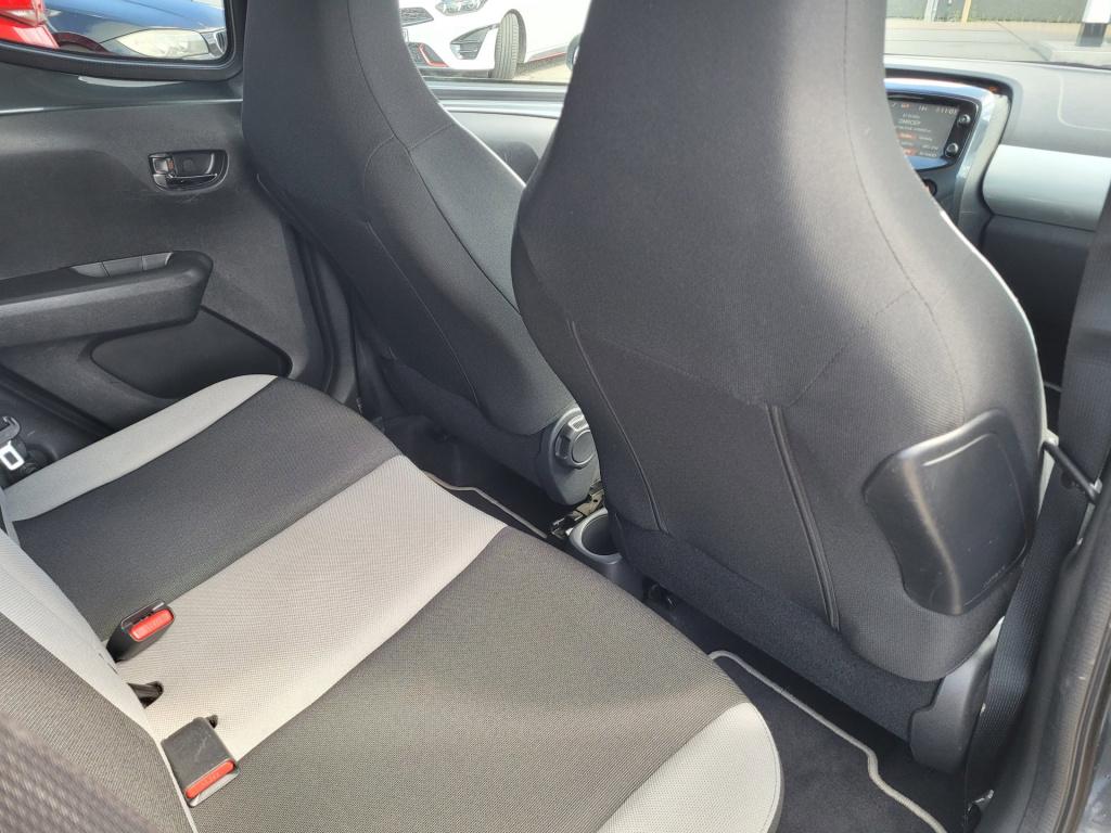 Toyota Aygo 1.0 vvt-i x-clusiv cabriodak