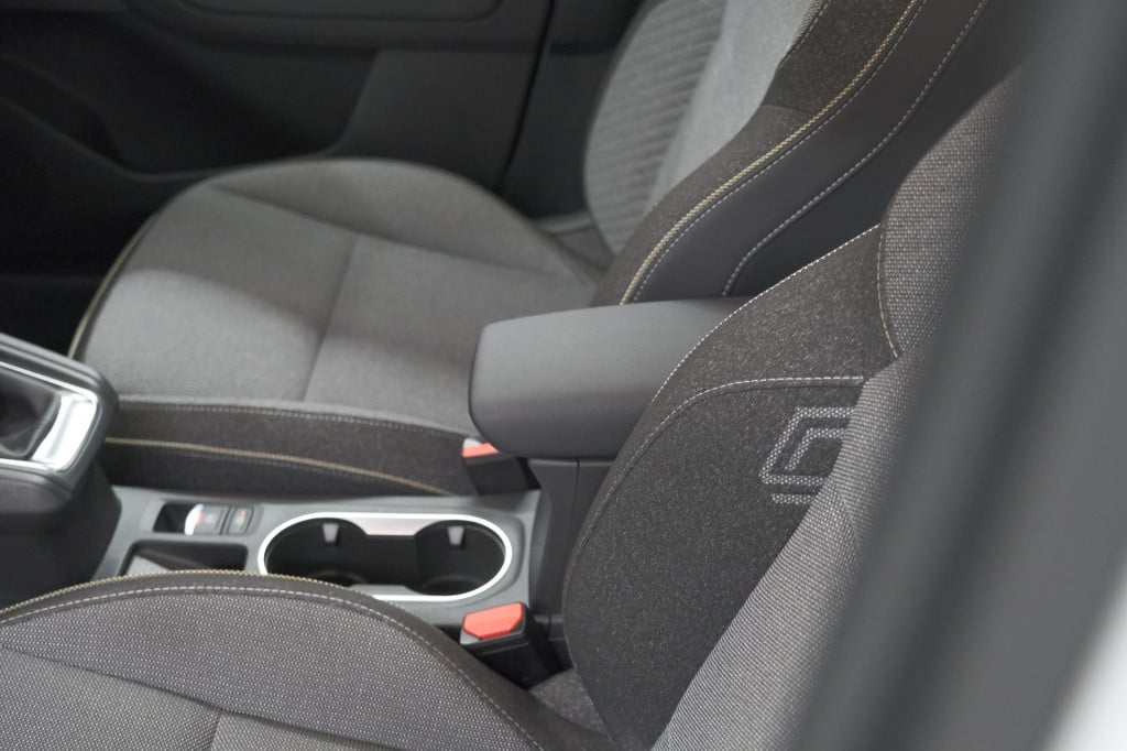 Renault Captur tce 90 techno | nieuw model | camera | harman kardon | apple