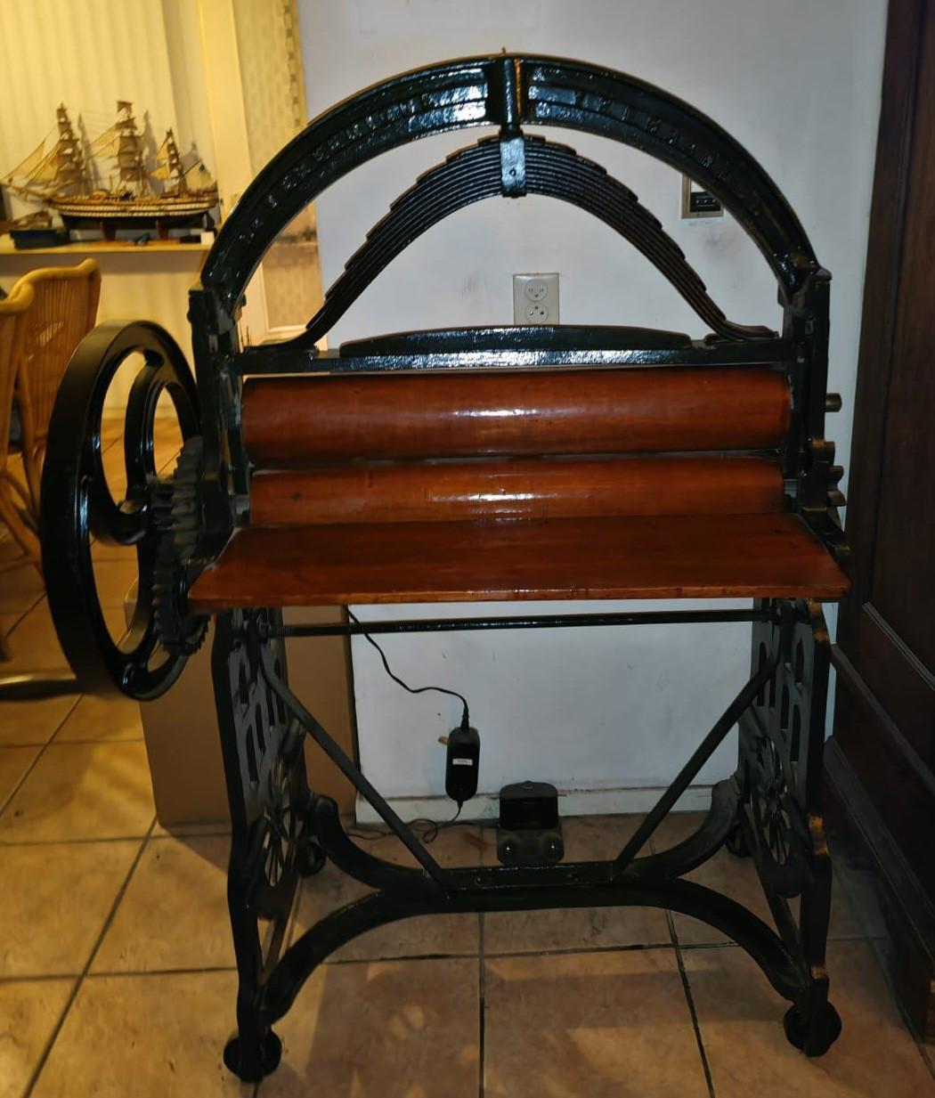 Antiek / Mangel / De Vereenigde yzerhandel