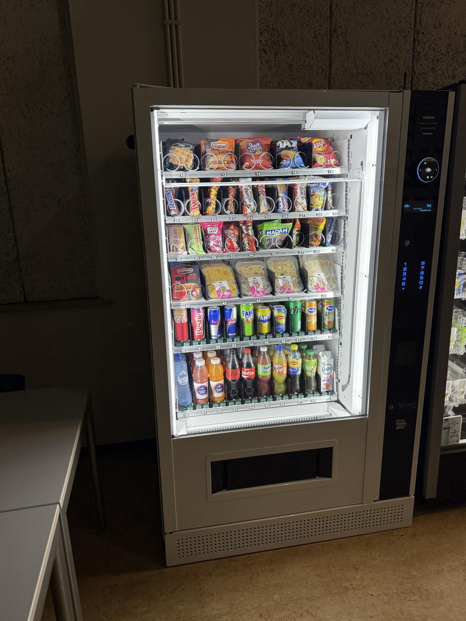 Vendo SVE SDX 2022 - combi automaat met pin terminal