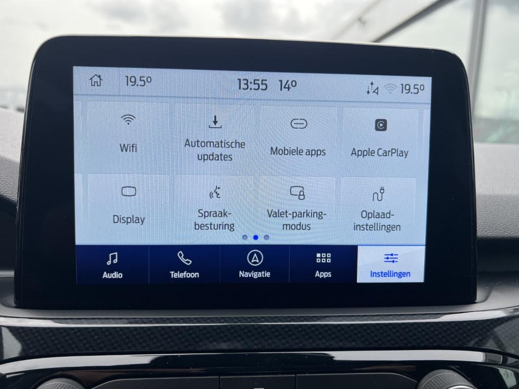 Ford Kuga 2.5 phev e-cvt 225pk st-line x ,adaptive cc , trekhaak , voorruit