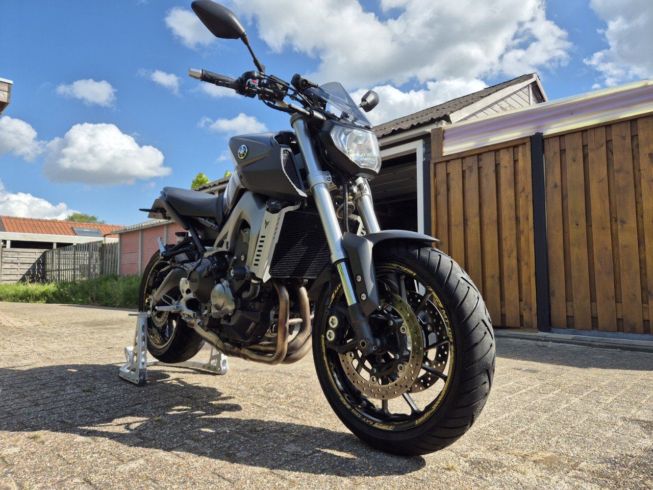 Yamaha MT09 2013 Akrapovic Hyperpro Quickshifter