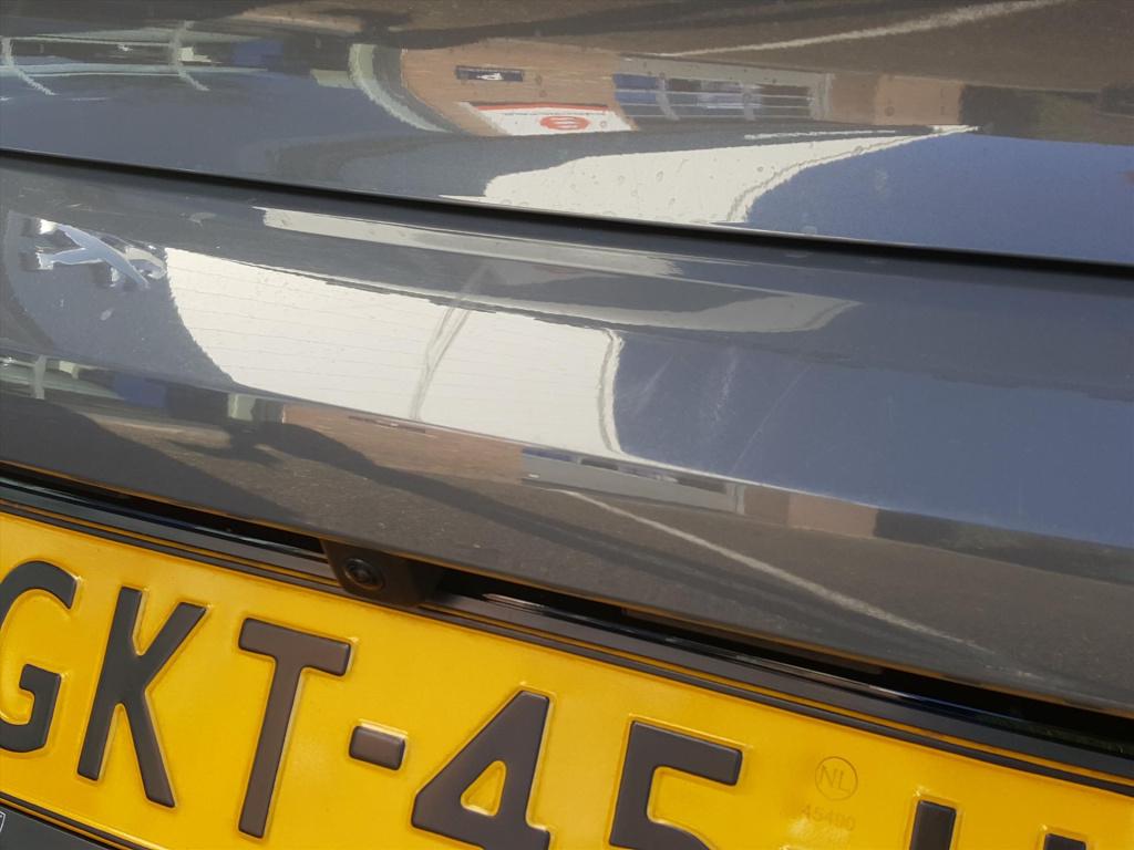 Peugeot 208 allure 1.2 mild-hybride 100pk automaat (e-dcs6) navigatie met a