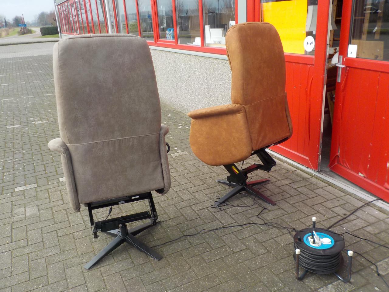 Nieuwe stoffen elektrische draai sta-op relax fauteuil met 2 motoren
