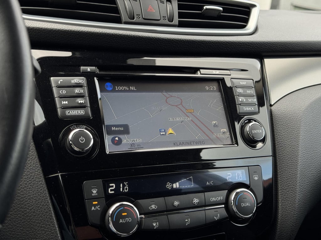 Nissan Qashqai 1.2 n-connecta | trekhaak | navigatie | 360° camera | keyles