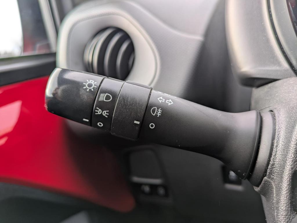 Toyota Aygo 1.0 vvt-i x-fun | airco | bluetooth