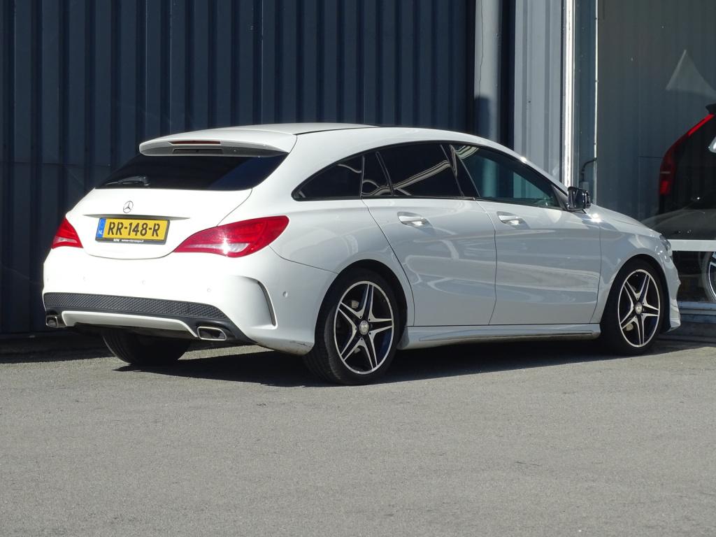 Mercedes-Benz Cla shooting brake 180 orangeart edition amg pakket