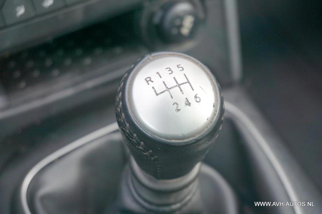 Nissan Qashqai 2.0 connect edition, lpg!!